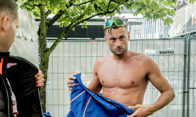 image: Northug traff nesten Bjørndalen med staven: - Skuffet over at jeg ikke ble invitert i bryllupet hans